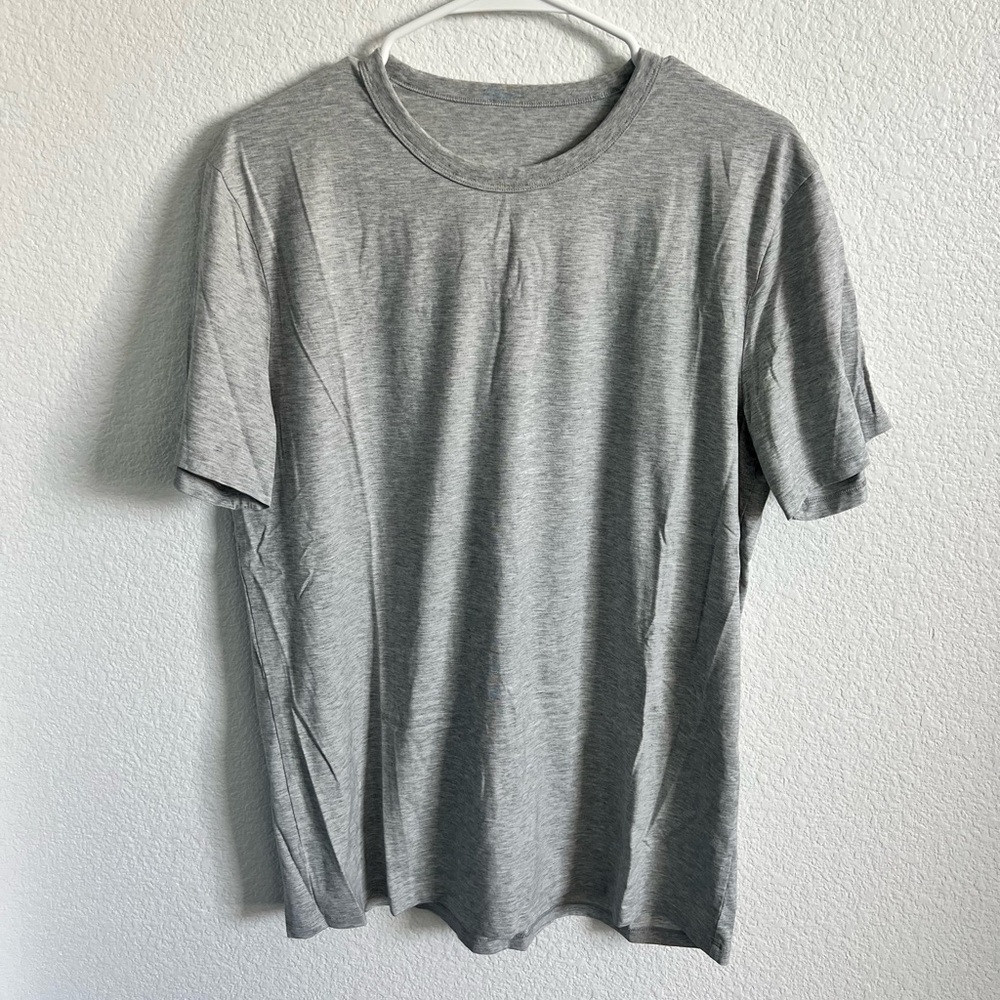 Lululemon Fundamental Tee